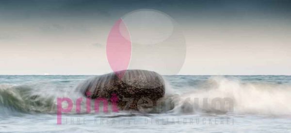 Stein im Meer